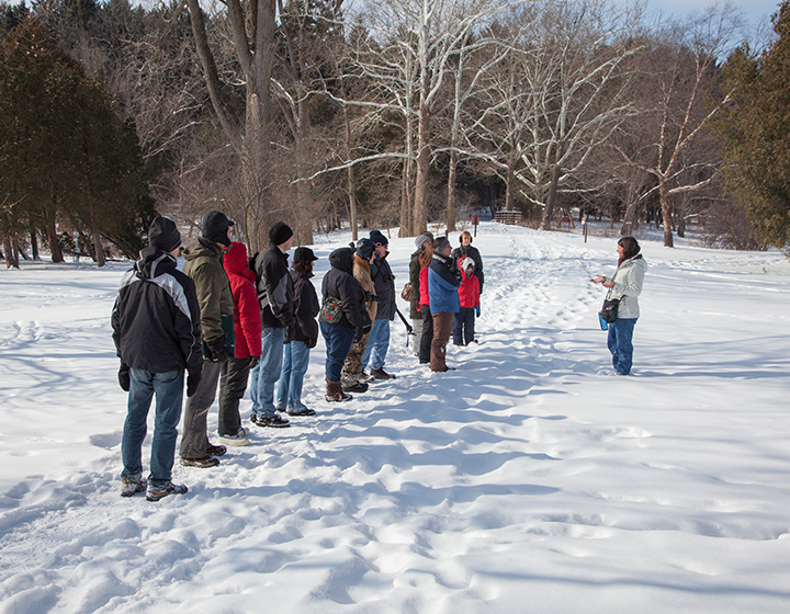 Animal tracking class in winter